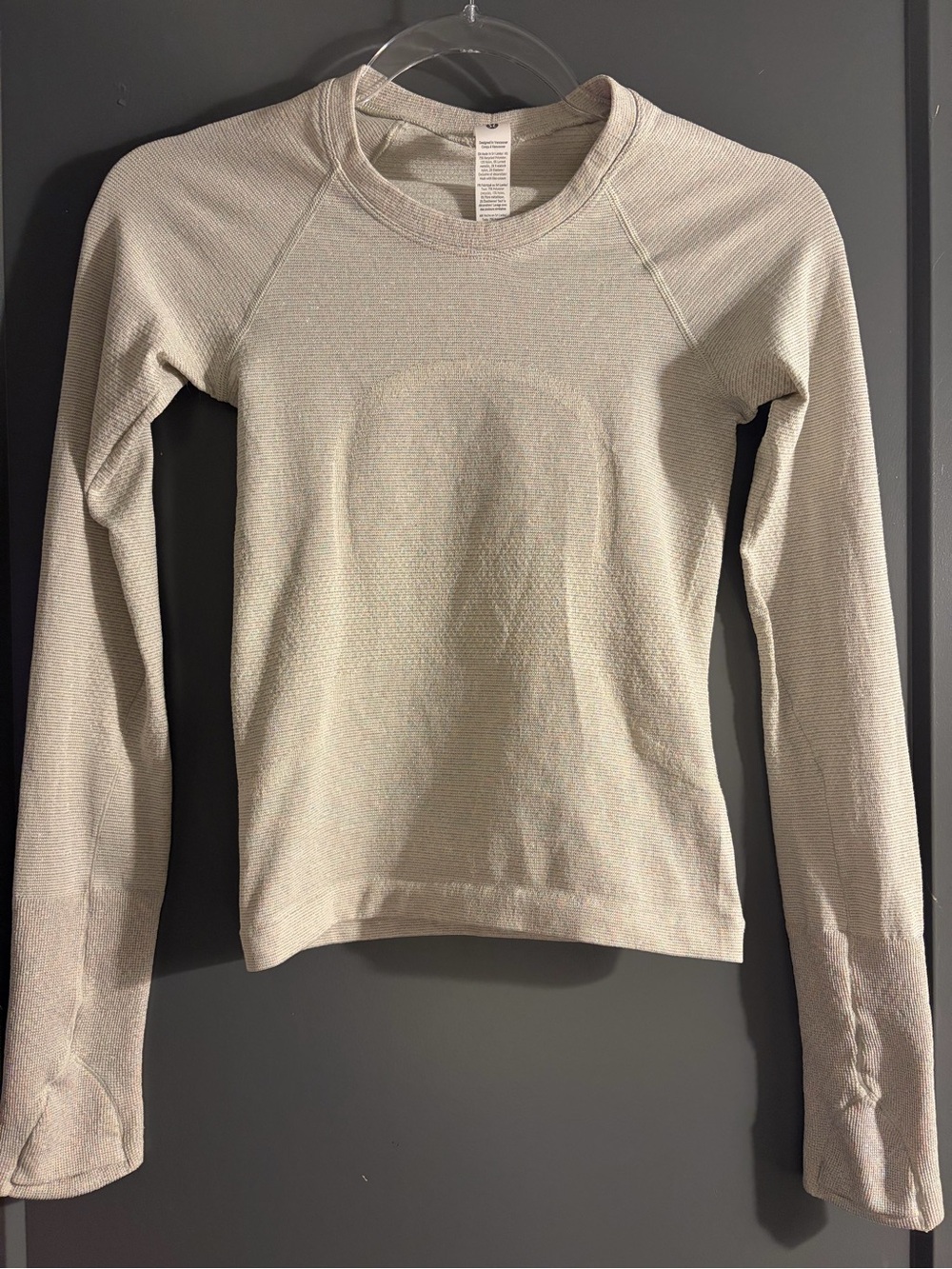 Lululemon Swiftly Tech Long Sleeve Shirt 2.0 Sparkle Light Ivory/Rainbow Lurex 2